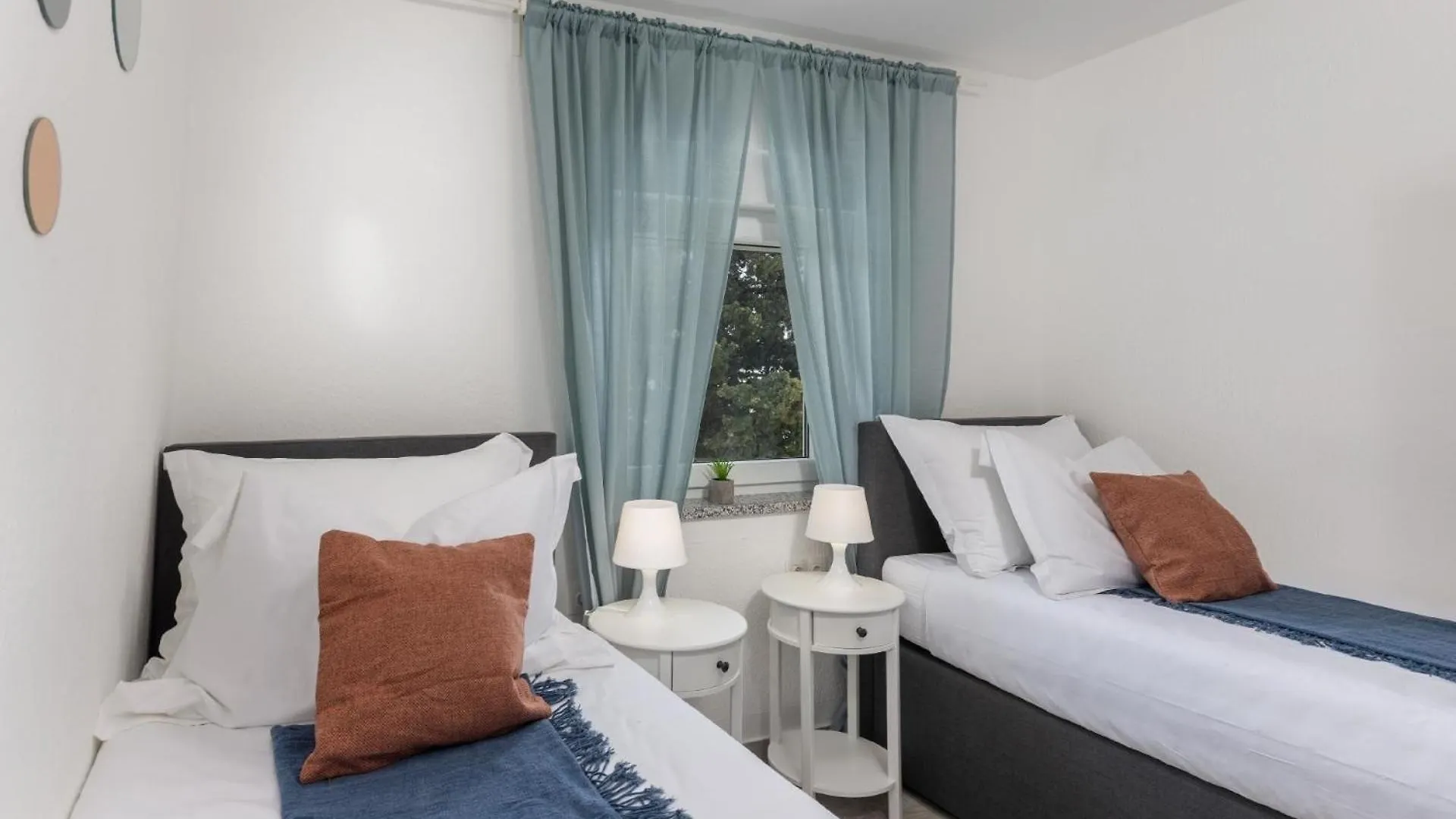 Apartment Nettes Appartement In Crikvenica Mit Schoener Terrasse